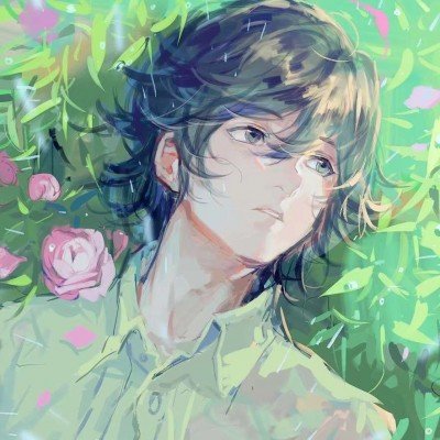 上海一公寓电梯形似棺材